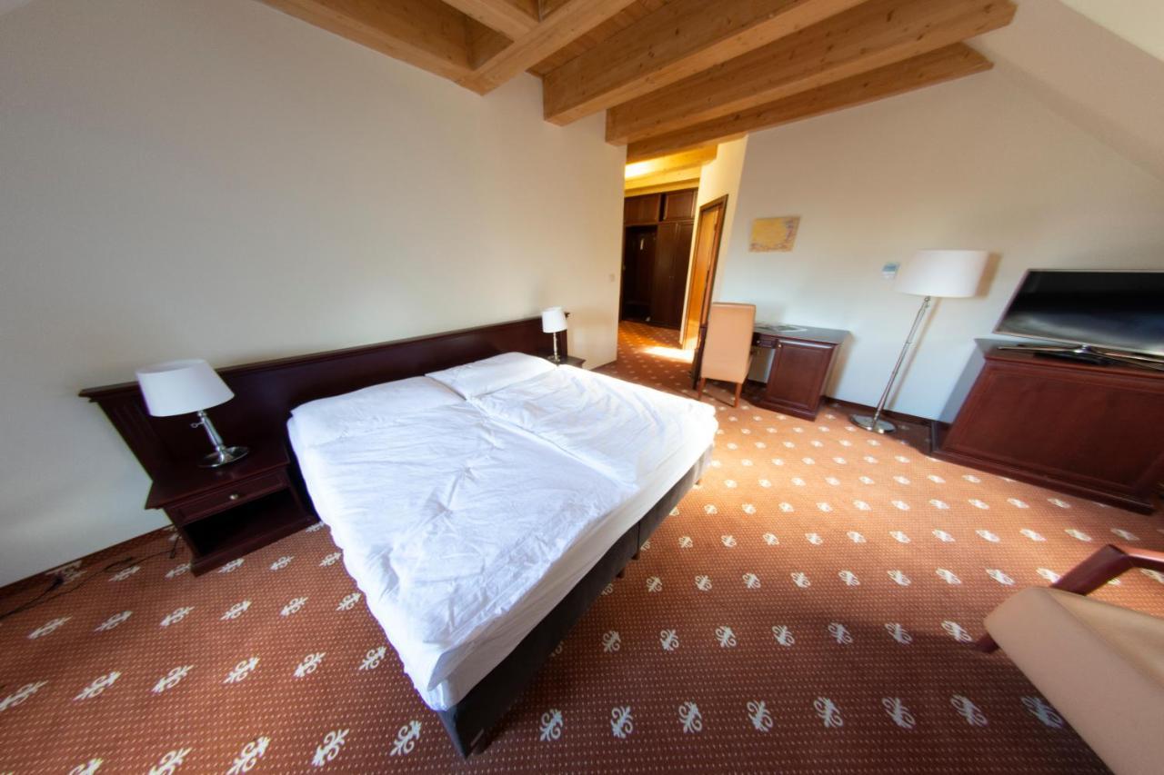 Hotel Hradna Brana Bratislava Extérieur photo