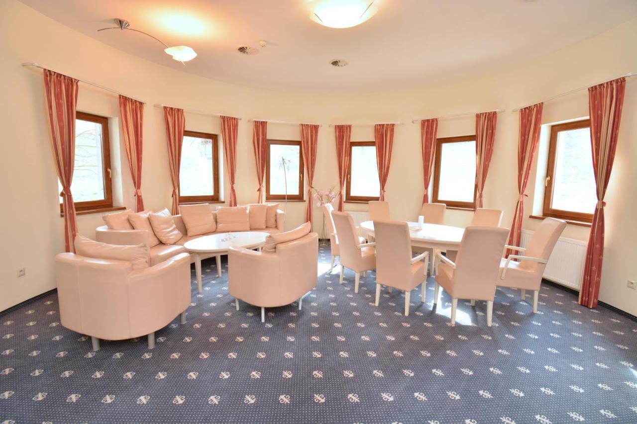 Hotel Hradna Brana Bratislava Extérieur photo