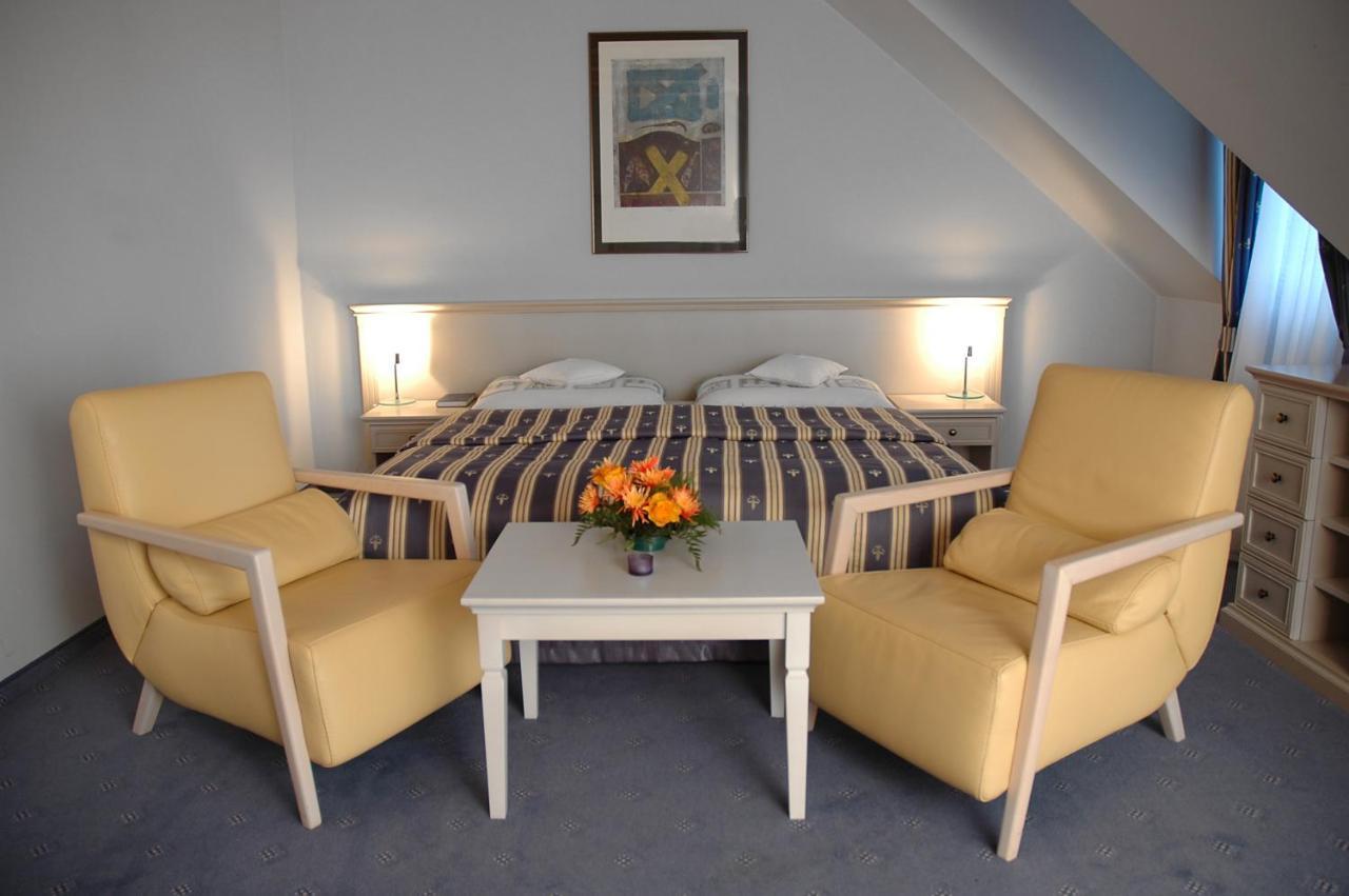 Hotel Hradna Brana Bratislava Chambre photo